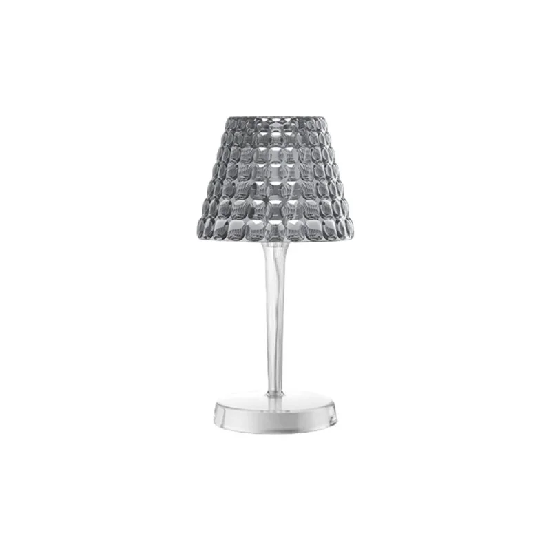 iGuzzini Tiffany LED Table Lamp Wireless with Rechargeable iGuzzini Tiffany LED Table Lamp Wireless with Rechargeable