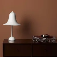 Verpan Pantop Ø23 Lampada da Tavolo a Campana da Interno By