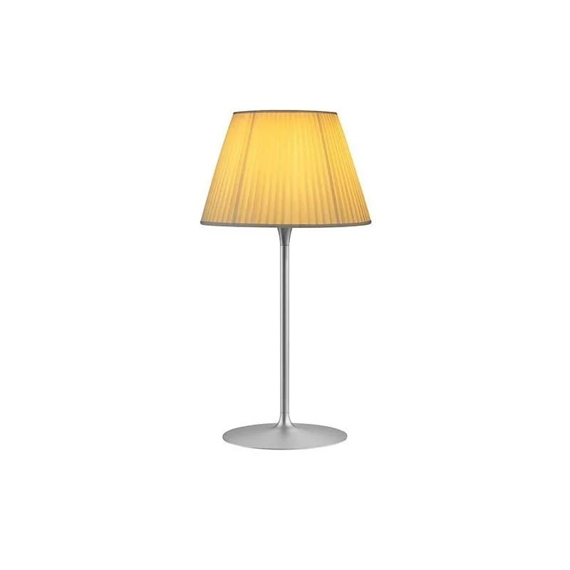 Flos Romeo Soft T1 Lampada da Tavolo Paralume in Tessuto E Flos Romeo Soft T1 Lampada da Tavolo Paralume in Tessuto E