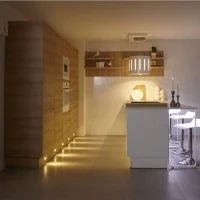Lampo Segnapasso TRICOLOR a LED 3W con Flangia Bianca Tonda a