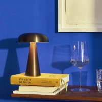 &Tradition Como SC53 Lampada da Tavolo Wireless a LED con