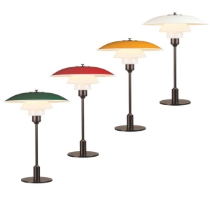 Louis Poulsen PH 3½-2½ Table Lamp with Diffused Light for