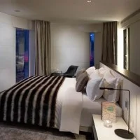 Lumina FLO Bedside Lampada da Comodino a LED Dimmerabile