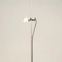 Oluce Agnoli 387 Lampada Da Terra Regolabile a LED da Interno