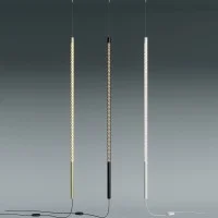 Rotaliana Squiggle H12 Lampada Tubolare a LED da Sospensione Rotaliana Squiggle H12 Lampada Tubolare a LED da Sospensione