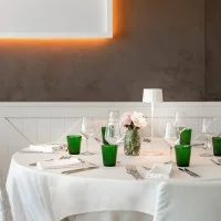 Logica TWIGGY Less Lampada LED da Tavolo A Batteria con Base