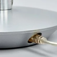 Oluce Cand-Led Lampada a Batteria Ricaricabile da Tavolo By