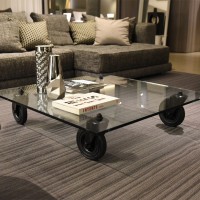 Fontana Arte Table with Wheels Decorative Square Glass Table