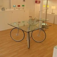 Fontana Arte TOUR Tavolo Decorativo in Vetro con Ruote By Gae