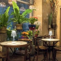 Kartell Battery Lampada LED Wireless Ricaricabile USB By Kartell Battery Lampada LED Wireless Ricaricabile USB By