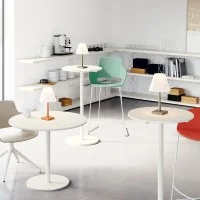 Rotaliana Dina+ LED Lampada da Tavolo Rosso Bianco Trasparente