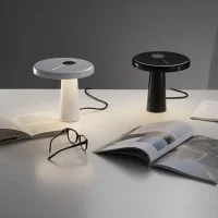 Martinelli Luce Hoop Lampada da Tavolo a LED Dimmerabile