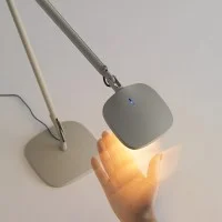 Fontana Arte Volée Media Lampada LED con Sensore Da Tavolo