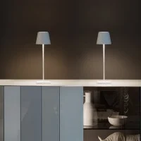 Zafferano POLDINA PRO LED Lampada da Tavolo A Batteria USB Con Base Ricaricabile Per Esterno