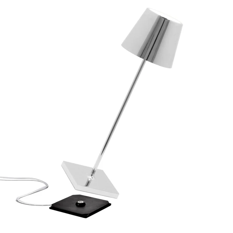 Zafferano POLDINA PRO LED Lampada da Tavolo A Batteria USB Con Base Ricaricabile Per Esterno Zafferano POLDINA PRO LED Lampada da Tavolo A Batteria USB Con Base Ricaricabile Per Esterno
