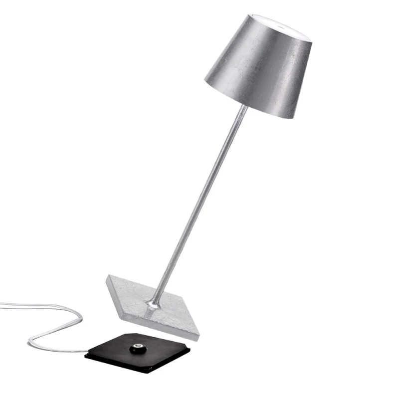 Zafferano POLDINA PRO LED Lampada da Tavolo A Batteria USB Con Base Ricaricabile Per Esterno Zafferano POLDINA PRO LED Lampada da Tavolo A Batteria USB Con Base Ricaricabile Per Esterno