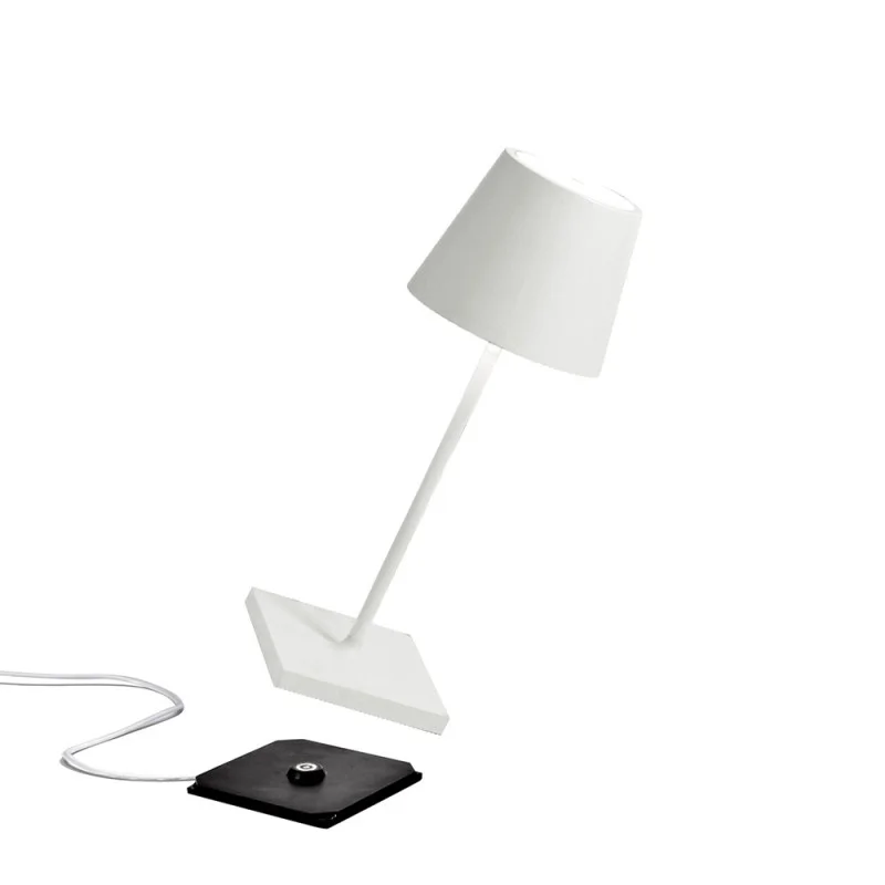 Zafferano POLDINA MINI PRO LED Lampada da Tavolo A Batteria USB Con Base Ricaricabile Per Esterno Zafferano POLDINA MINI PRO LED Lampada da Tavolo A Batteria USB Con Base Ricaricabile Per Esterno