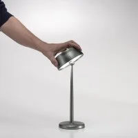 Ai Lati Sister Light Lampada Da Tavolo LED Ricaricabile Per Uso interno e Esterno