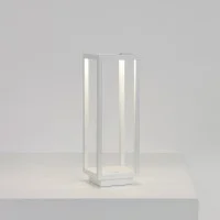 Zafferano Home PRO Lampada da Tavolo Ricaricabile a Contatto Zafferano Home PRO Lampada da Tavolo Ricaricabile a Contatto