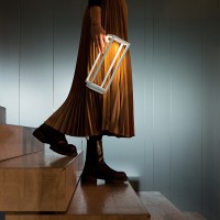 Zafferano Home PRO Lampada da Tavolo Ricaricabile a Contatto