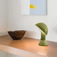 Martinelli Luce Elmetto Lampada Da Tavolo By Elio Martinelli 1976