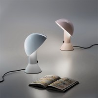 Martinelli Luce Elmetto Lampada Da Tavolo By Elio Martinelli 1976