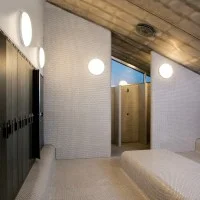 Louis Poulsen Silverback lampada Led tonda da parete by KiBisi Design