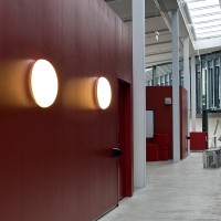Louis Poulsen Silverback lampada Led tonda da parete by KiBisi Design