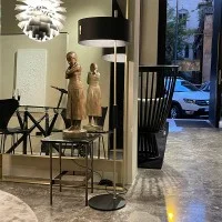 Oluce 1953 Lampada Storica da Terra Oro e Nero By Ostuni & Forti