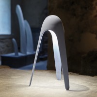 Martinelli Cyborg Lampada LED da Tavolo con Sensore By Karim Rashid