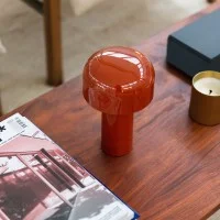 Flos Bellhop Lampada da Tavolo LED 2.5W 2700K ricaricabile USB 24 ore autonomia