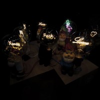 I Viaggi di Elio Nanetto da Tavolo in Ceramica con Filamento Decorativo