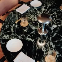 Flos Gustave Residential Lampada LED a Batteria Ricaricabile USB