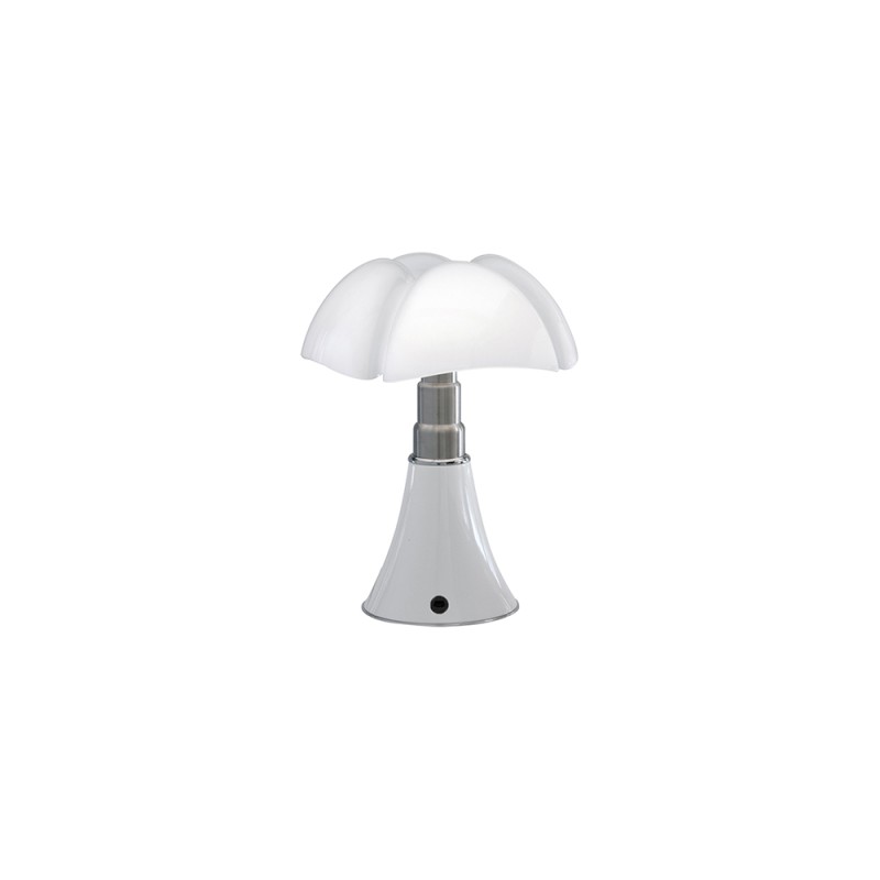 Martinelli Luce Minipipistrello Cordless Ricaricabile By Gae Aulenti Martinelli Luce Minipipistrello Cordless Ricaricabile By Gae Aulenti
