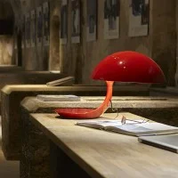 Martinelli Luce Cobra Lampada da Tavolo Rosso 50° Anniversario