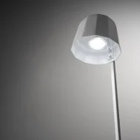 Prandina Novia T1 Lampada da Tavolo Ottagonale con Presa USB