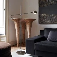 Oluce G.O. Lampada LED Storica da Terra Minimale Orientabile