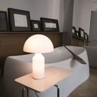 Oluce Atollo 236 Vetro Lampada da Tavolo a Luce Diretta e Riflessa