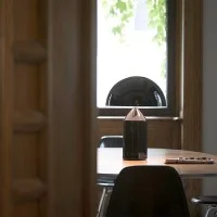 Oluce Atollo 239 Nero Lampada da Tavolo Dimmerabile