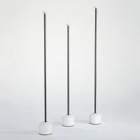 Astep Modello 1095 Storica Lampada da Terra Led dal Design Innovativo Astep Modello 1095 Storica Lampada da Terra Led dal Design Innovativo