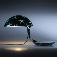 Martinelli Luce Cobra Lampada da Tavolo texture Studio Natural