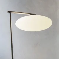 Penta Mamì Lampada Led da Terra Dimmerabile Elegante con Diffusore Ovale
