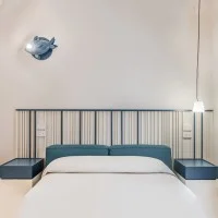 Karman Aprile lampada da parete
