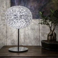 Kartell Planet High lampada da tavolo con stelo