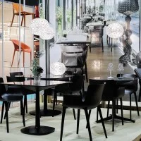 Kartell Planet Low lampada led da tavolo