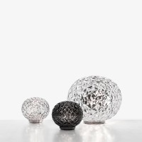 Kartell Planet Low lampada led da tavolo