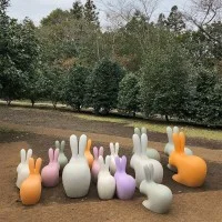 Qeeboo Rabbit Chair Baby sedia decorativa Qeeboo Rabbit Chair Baby sedia decorativa