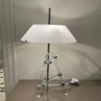 Fontana Arte Ashanghai lampada da tavolo