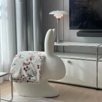 Qeeboo Rabbit Chair sedia decorativa