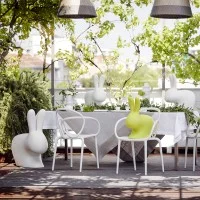 Qeeboo Rabbit Chair sedia decorativa